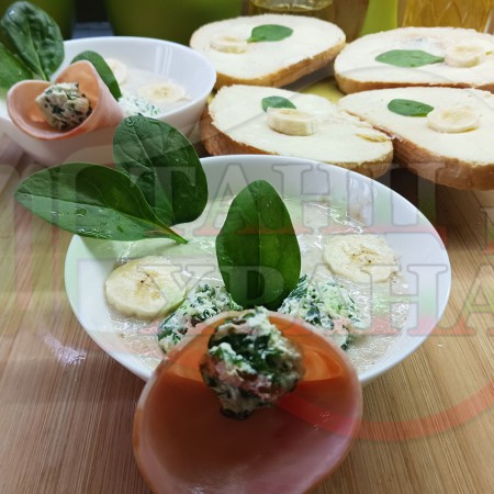 Българска бананова сурова сладко солена супа 