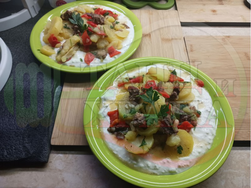 Говеждо с картофи 