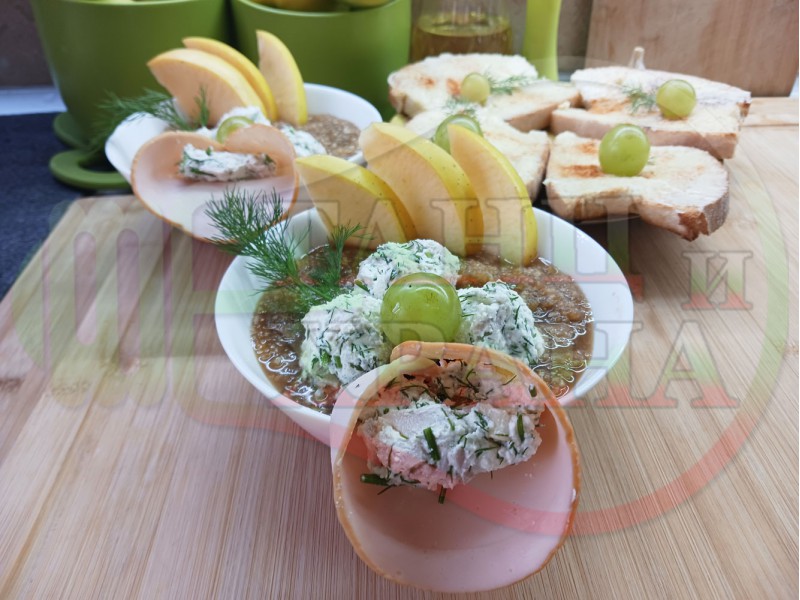 Българска студена сурова сладко солена супа 