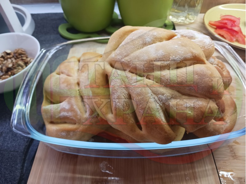 Колачета, гълъбчета и домашна селска постна питка 