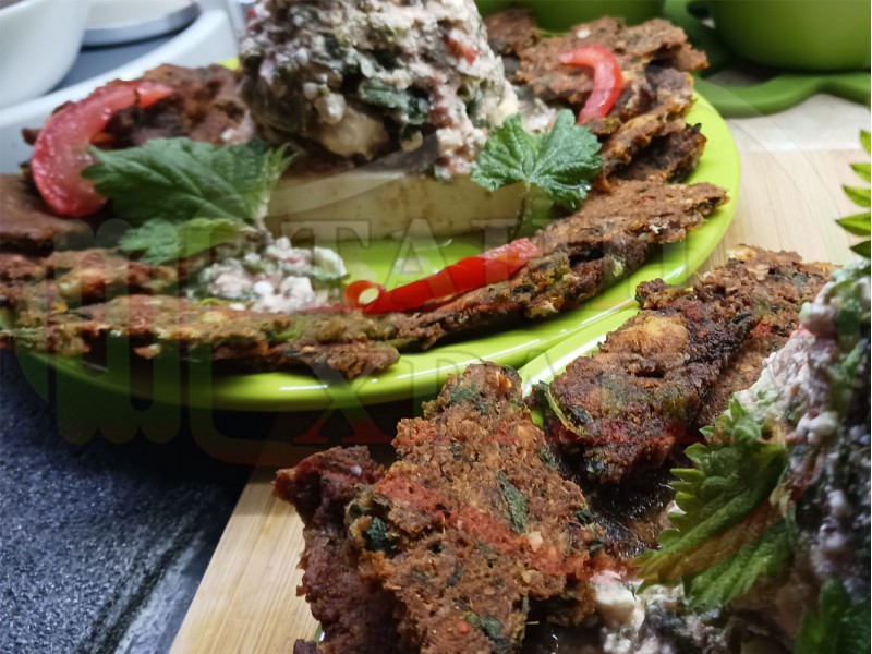 Копривни хлебни плоски крутони 