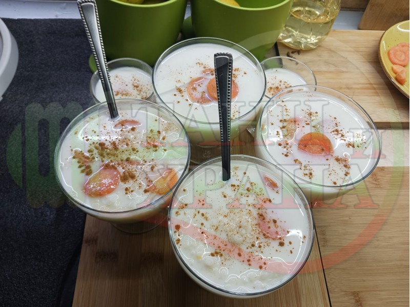 Мляко с ориз полутечно 