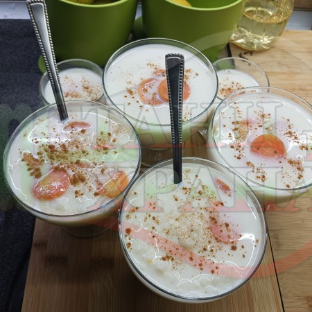 Мляко с ориз полутечно 