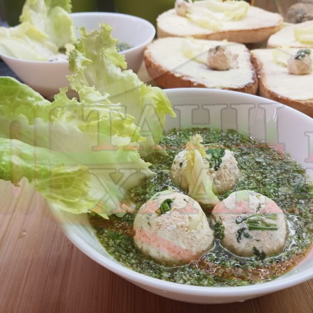Българска марулена сурова супа 