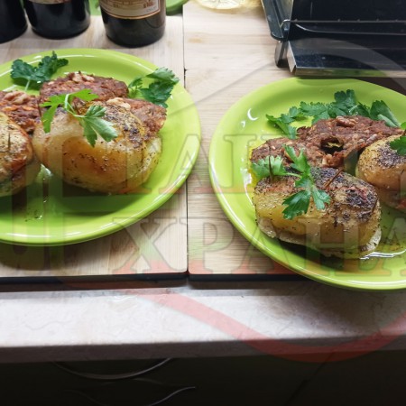 Български пълнени картофи 