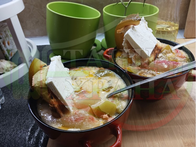 Българска супа от кори на диня 