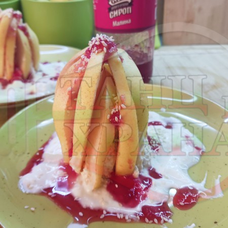 Плодови мини сладко солени салати 