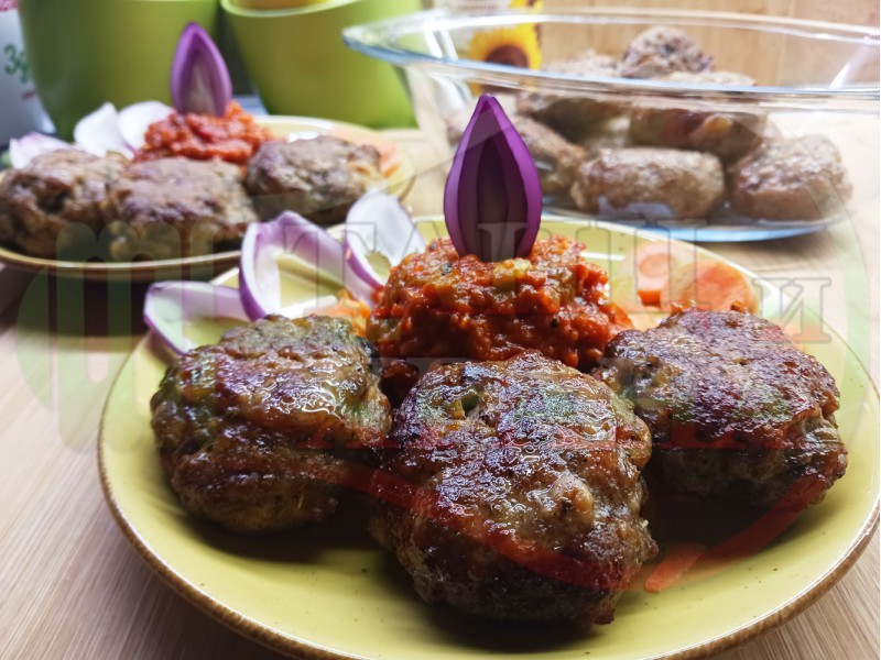 Български кюфтета 