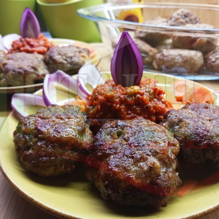 Български кюфтета 