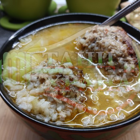 Манджа с кюфтета от кайма и ориз 