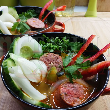 Българска лютенична зеленчукова супа 