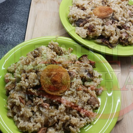 Ориз с наденица 