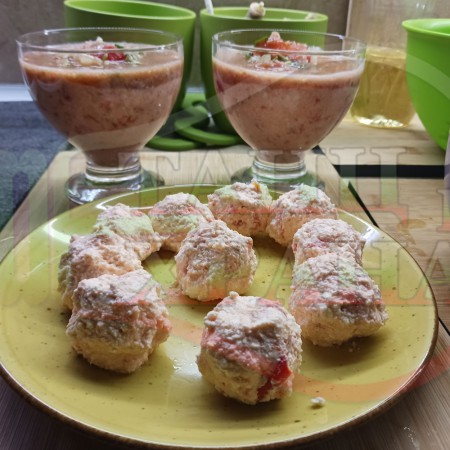 Сиренови доматени топчета 