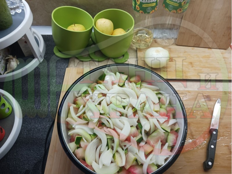 Сладко от кори на диня 