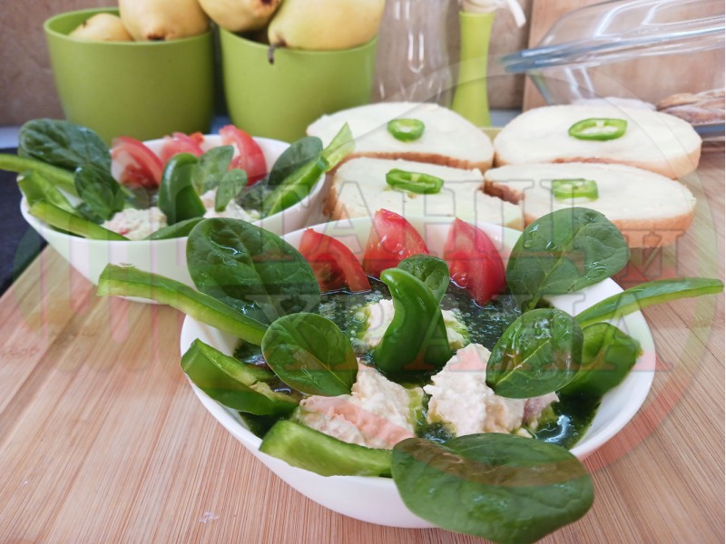 Българска сурова супа със зелен чай 