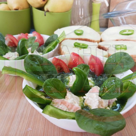 Българска сурова супа със зелен чай 