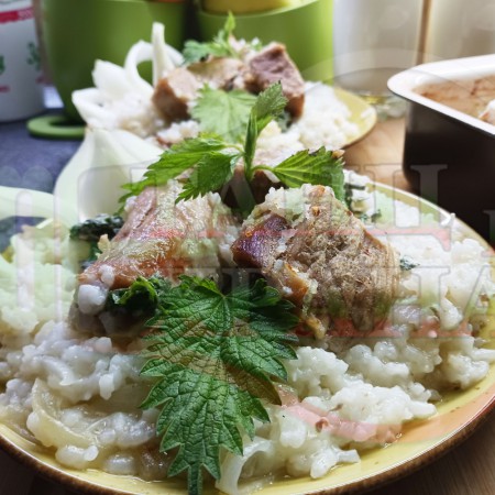 Българско свинско с ориз 