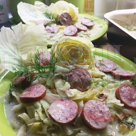 Българска зелева млечна яхния 